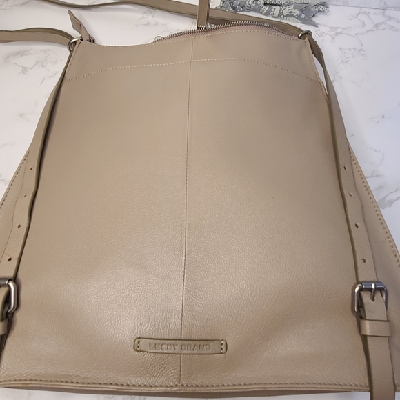LUCKY BRAND TOTEBAG GENUINE LEATHER NWT - Picture 7 of 7